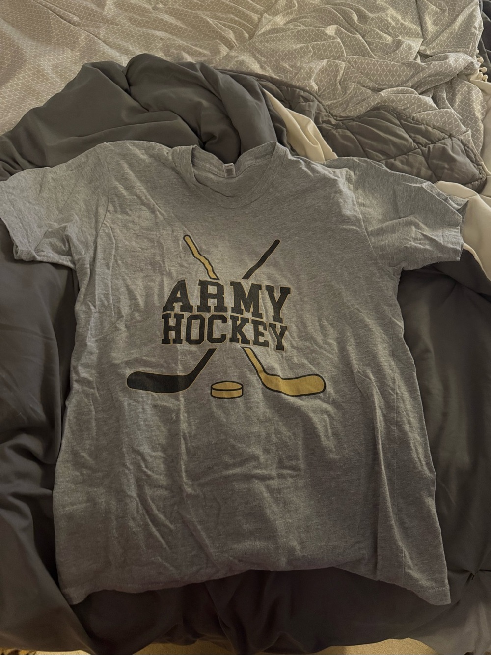 Army Hockey t shirt